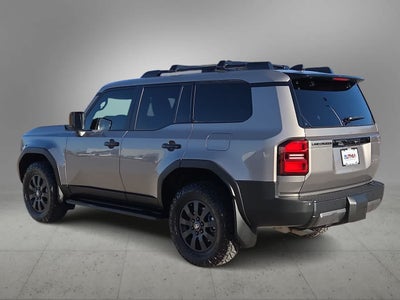 2025 Toyota Land Cruiser 4WD (Natl)
