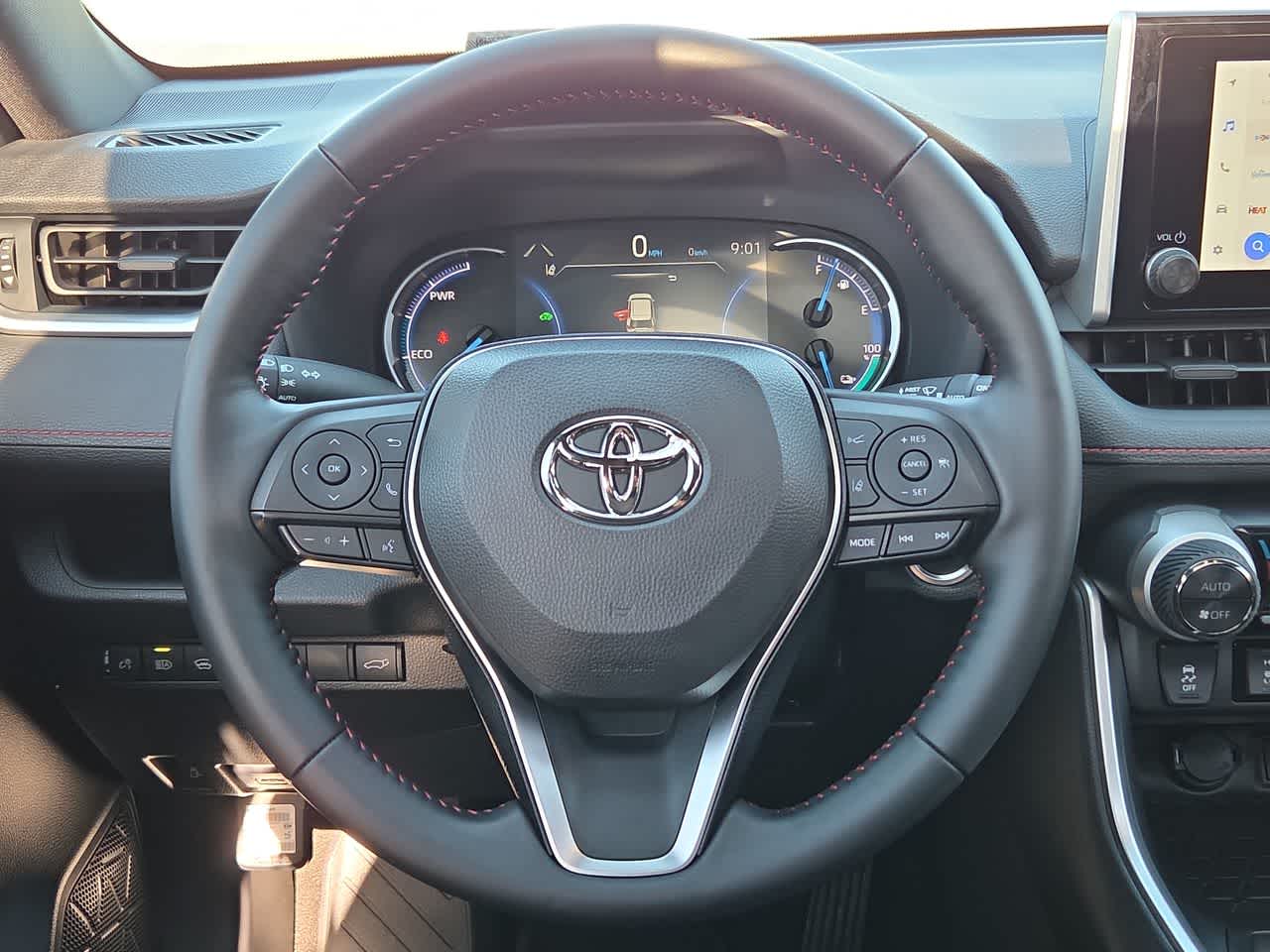 2025 Toyota RAV4 Plug-In Hybrid SE
