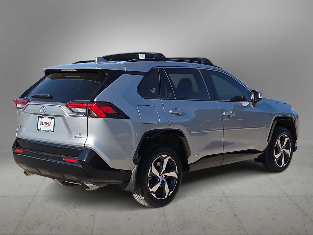 2025 Toyota RAV4 Plug-In Hybrid SE