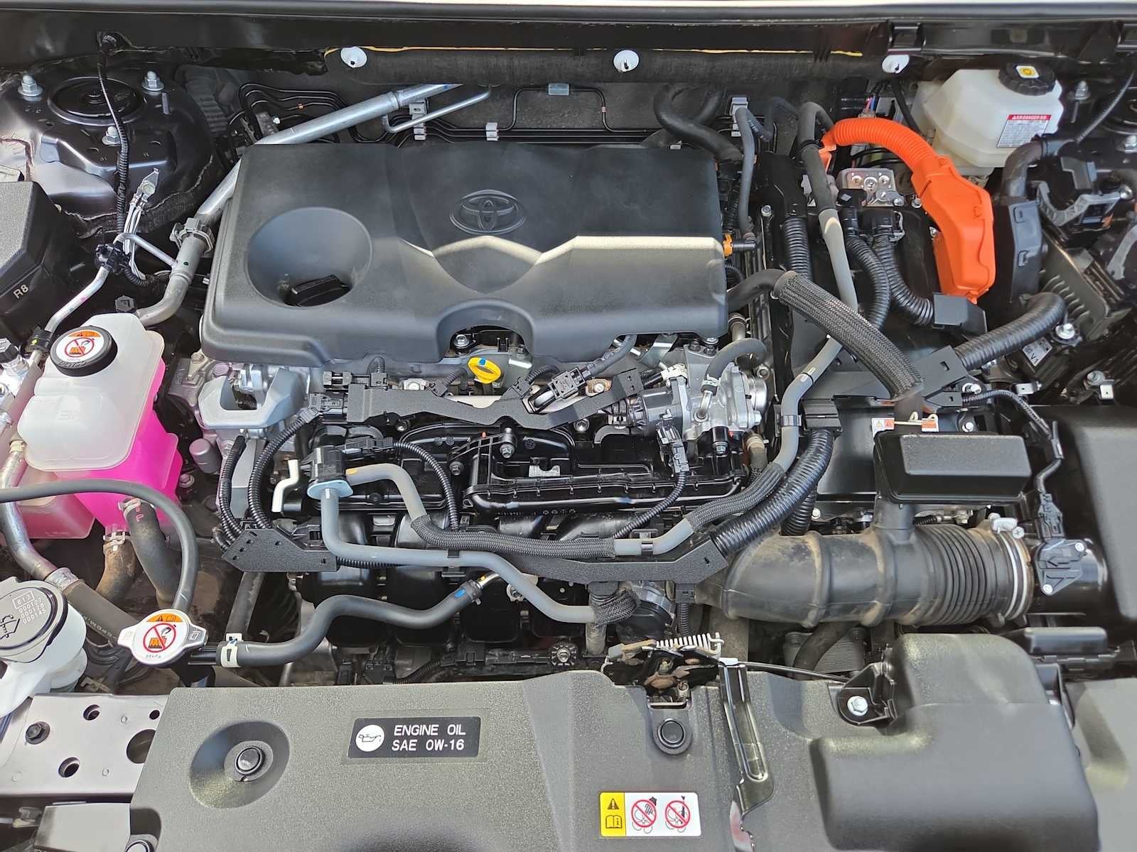 2025 Toyota RAV4 Hybrid XLE Premium
