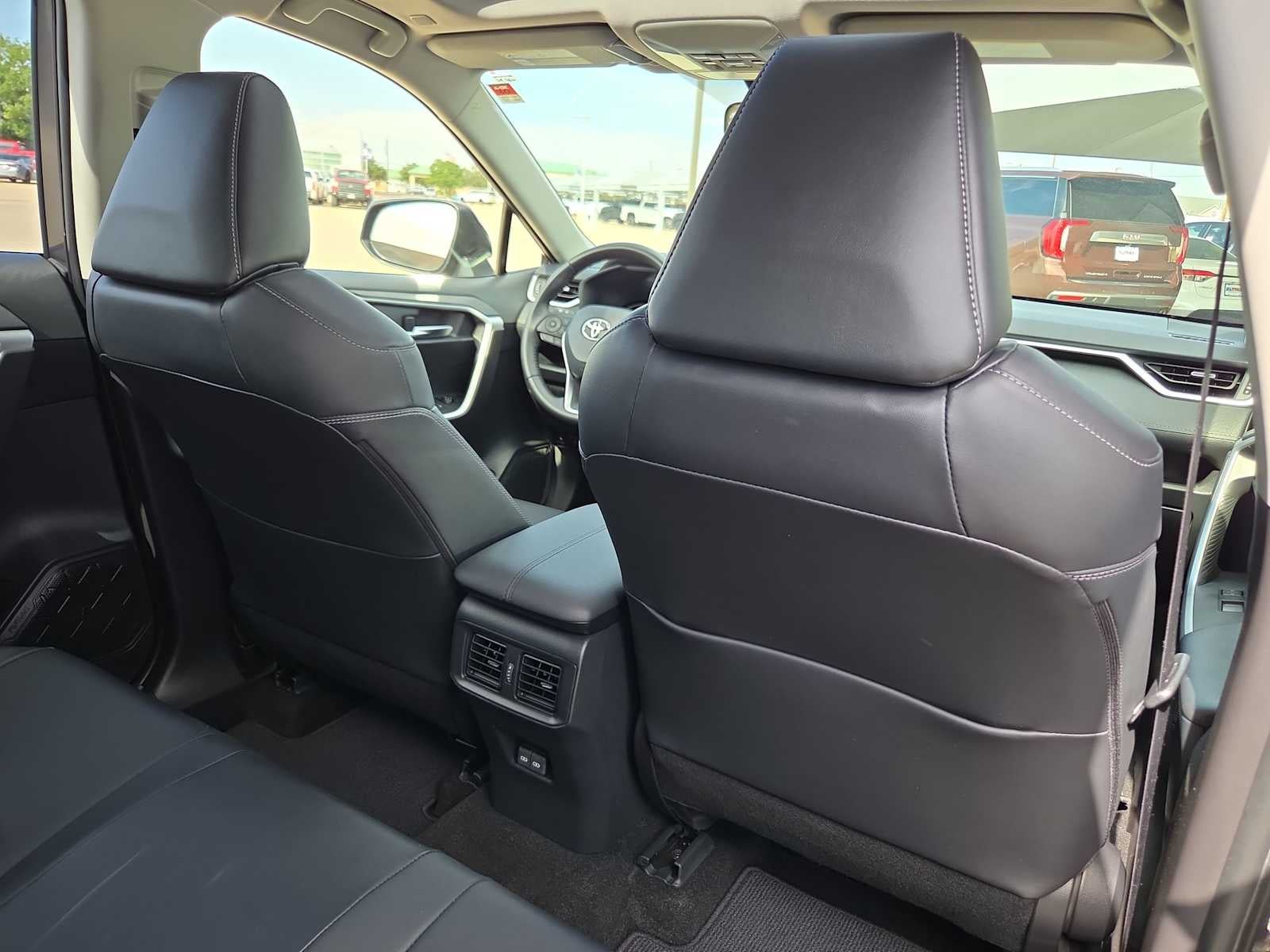 2025 Toyota RAV4 Hybrid XLE Premium