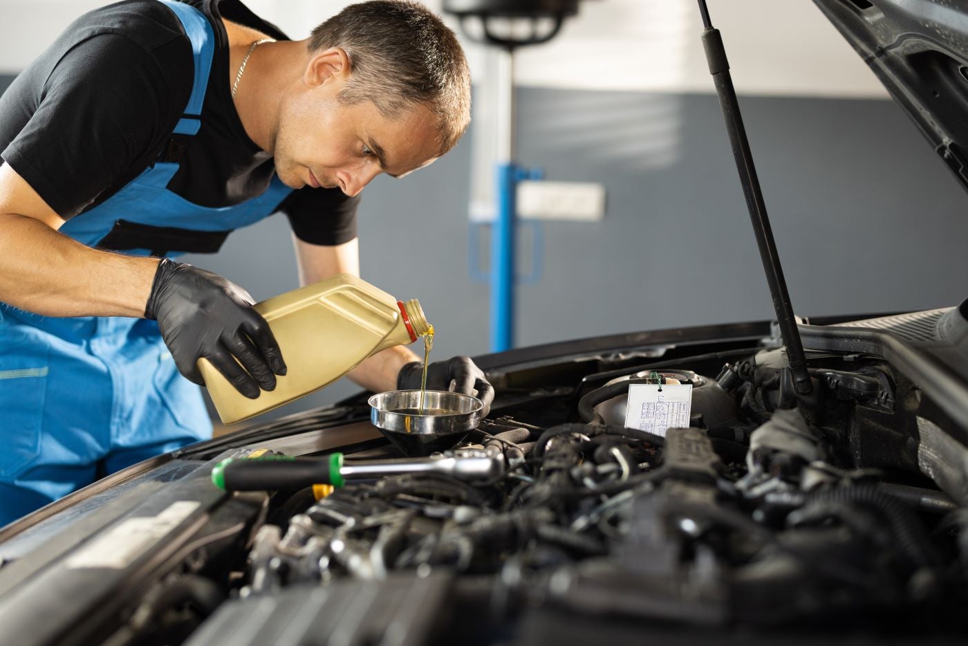 Lithia Oil Change Near Me